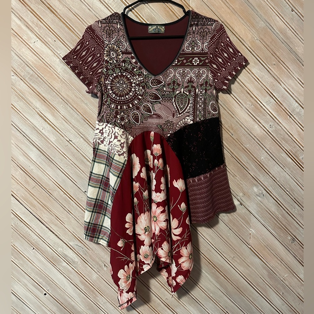 Vanilla Sugar Burgundy Patchwork Short Sleeve Top